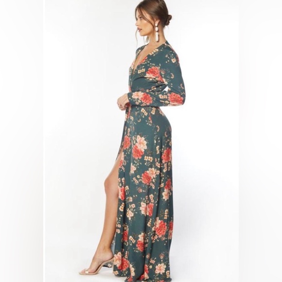 Dresses & Skirts - FLYNN SKYE Dress